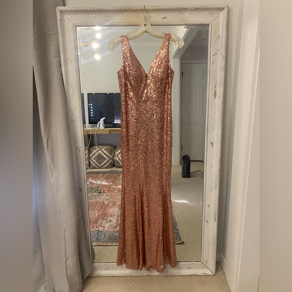 NEVER WORN long prom/formal dress fully sequined (size 4)